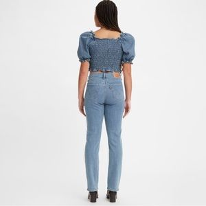 LEVIS • Classic Straight Size 8 Denim